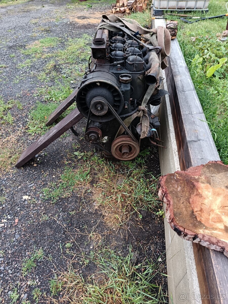 Praga V3S motor T912 - 4