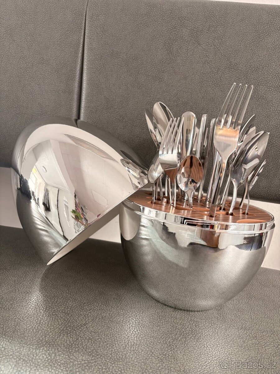 Sada příborů ve vajičku - 4