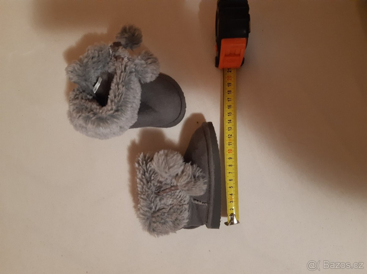 Teplé capáčky,body,tričko,tepláky,tepláková souprava - 4