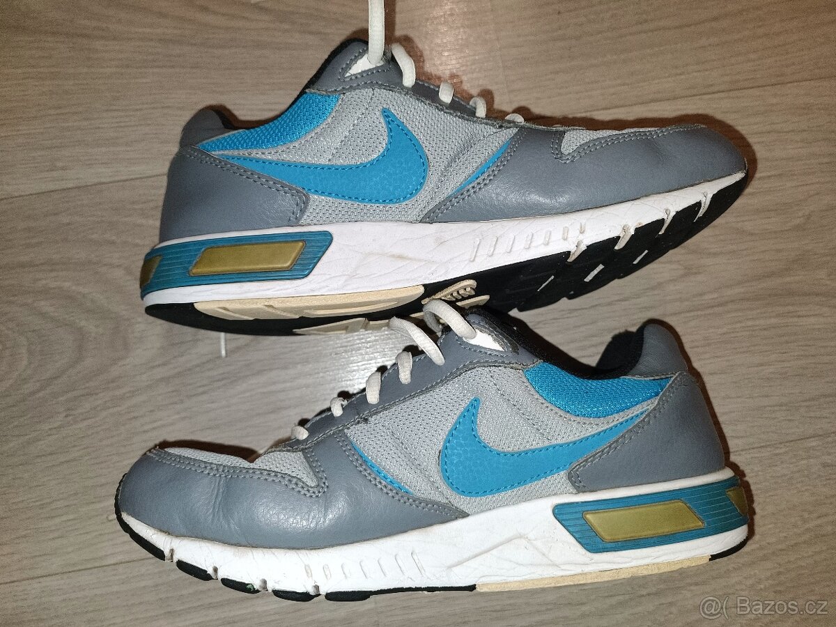 Boty tenisky Nike Nightgazer 38,5 - 4