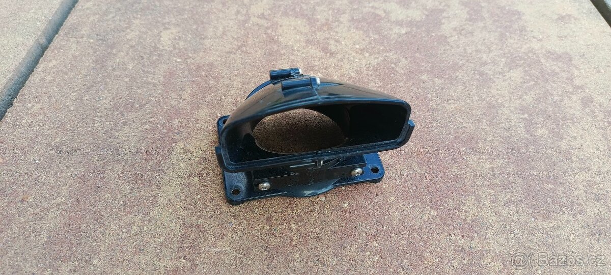 Přechodka od motoru a vrtulka - Dolphin E10 bazénový vysavač - 4