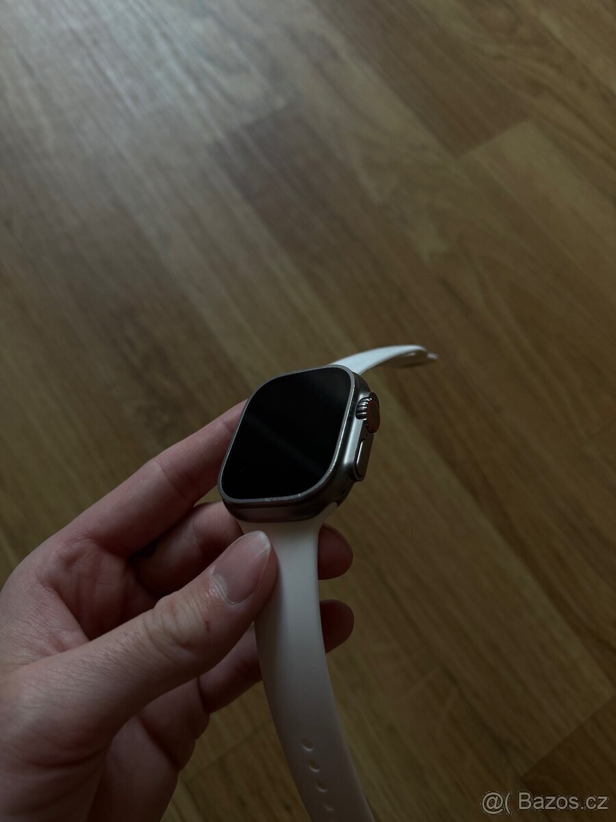 Apple Watch Ultra 49mm Cellular + GPS - 4