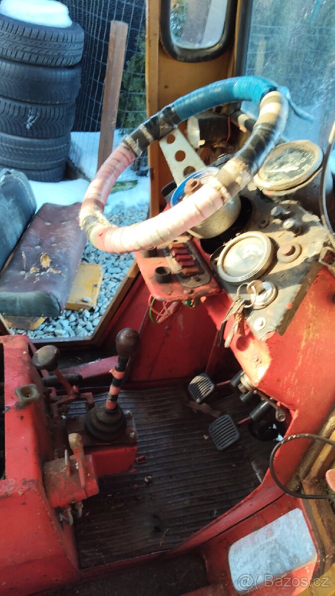 Traktůrek, malotraktor s radlicí - 4