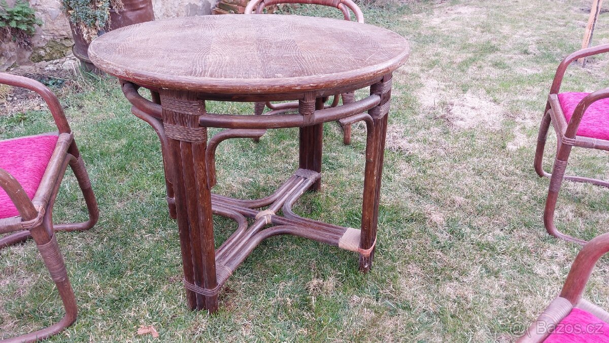 Stůl a židle - 4