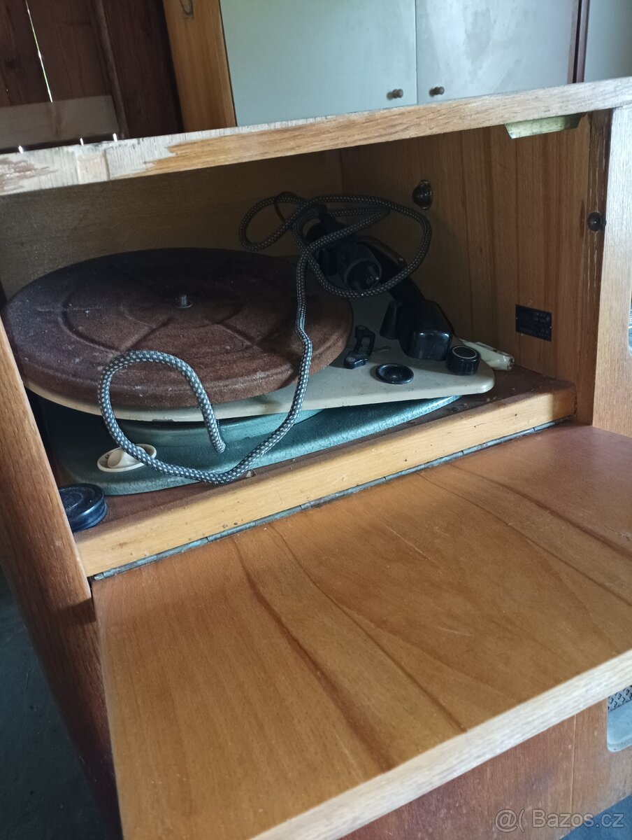 Rádio, Gramofon - 4