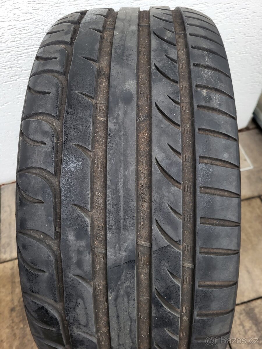 Kola volvo r19 - 4