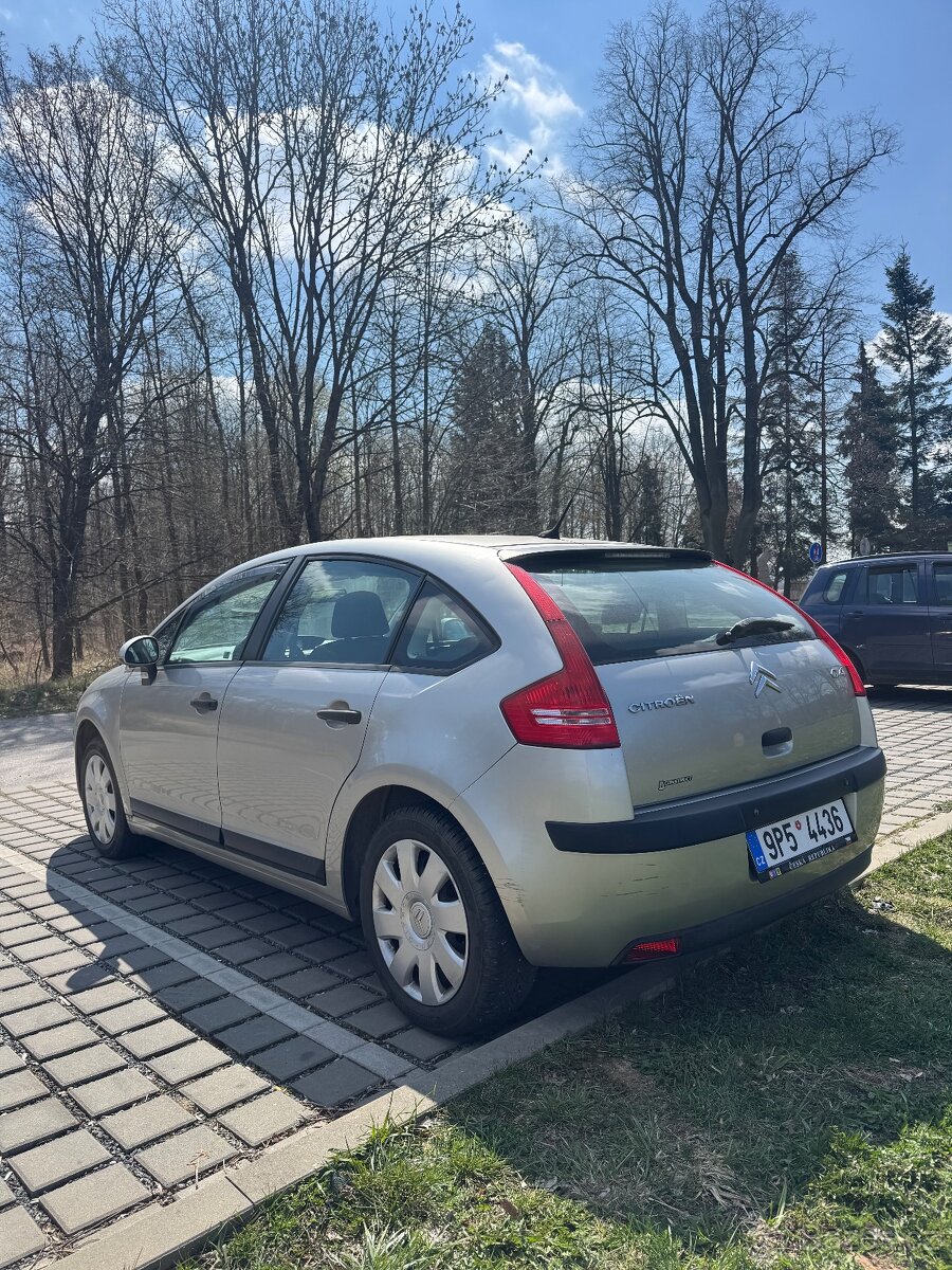 Citroen C4 1.4i benzín - 4