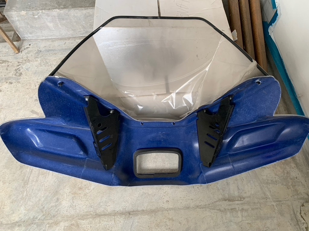 Univerzální sněžný čelní sklo JTM Kimpex na čtyřkolku