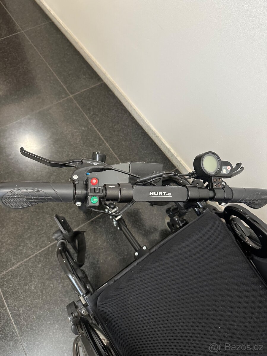 Invalidní vozík MEDICCO + přídavný pohon k vozíku HURT-E - 4