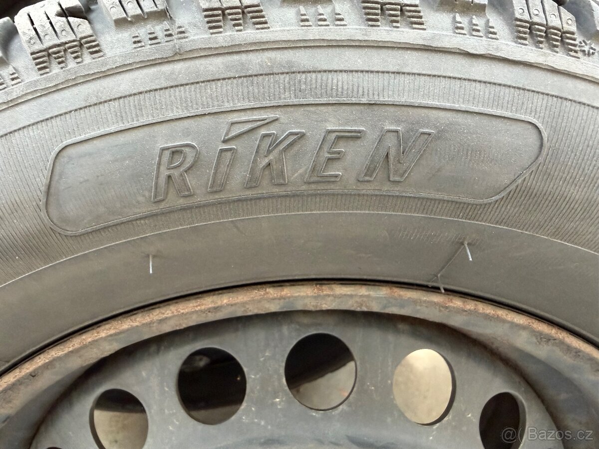 Zimní sada plech 195/65/15 5x112 6jx15 et43 - 4