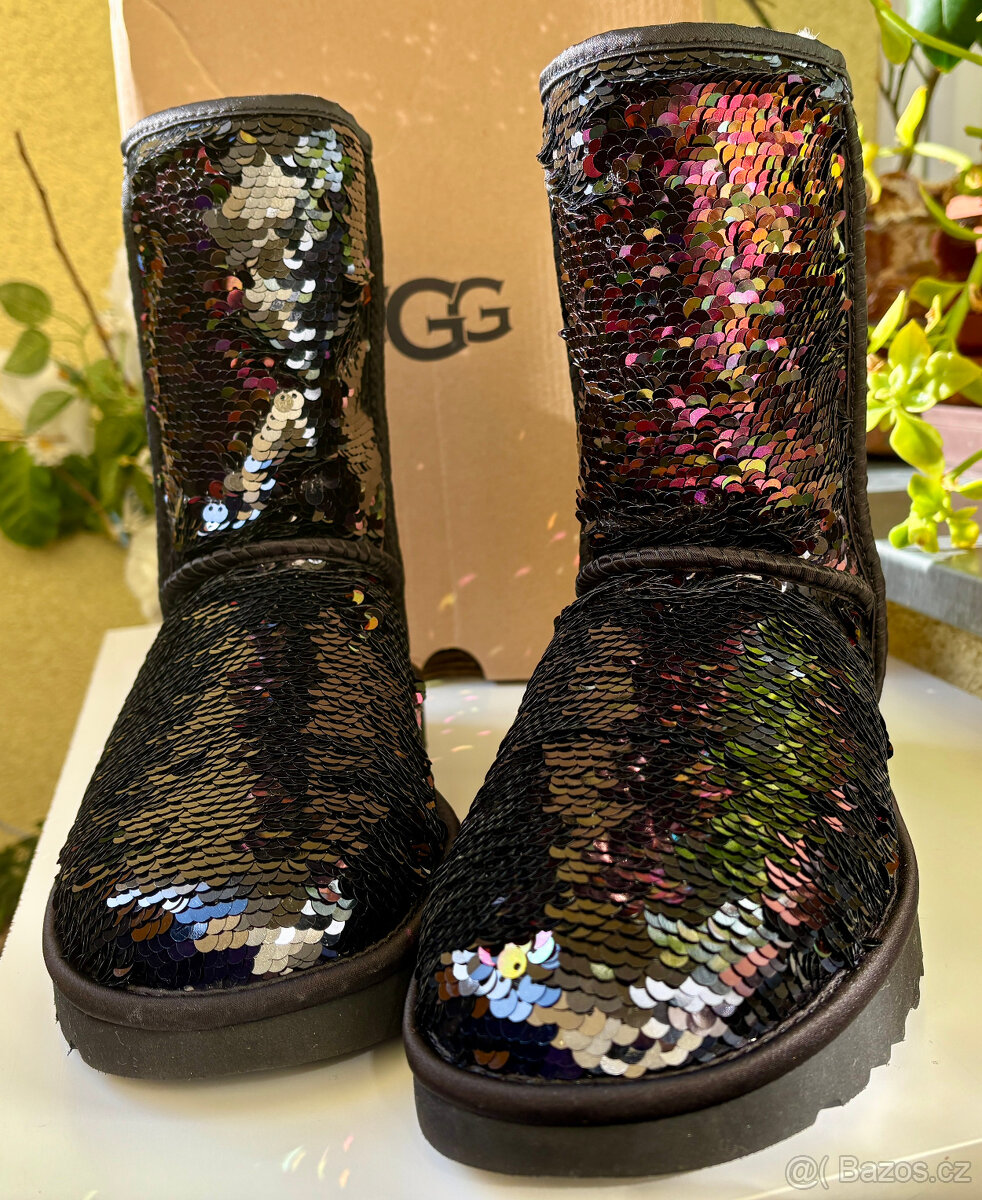 Fantastické zimní válenky zn. UGG, vel. 40 - 4