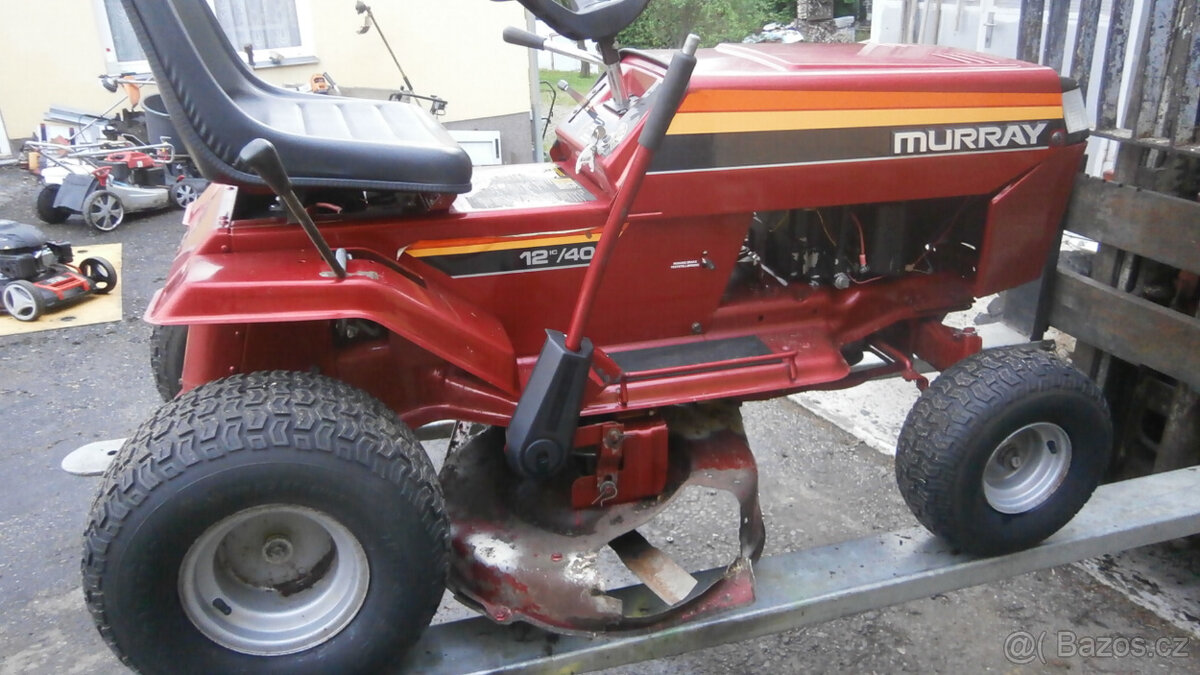 Zahradní traktor Muray -na díly - 4