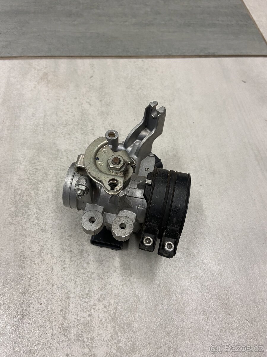 Yamaha YZF-R125 2008-2013 škrtící klapka - 4