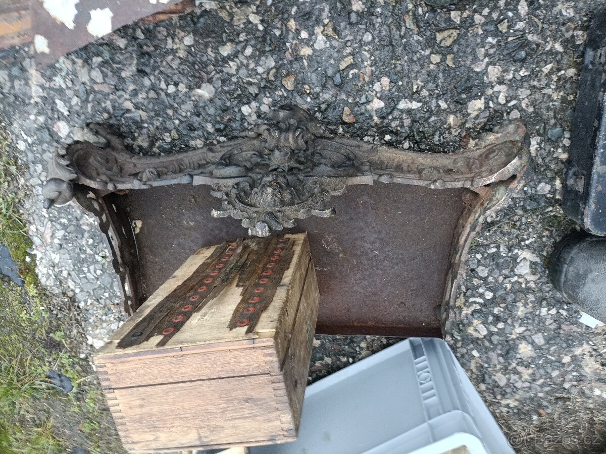 Promítačka , Americká kamna - 4