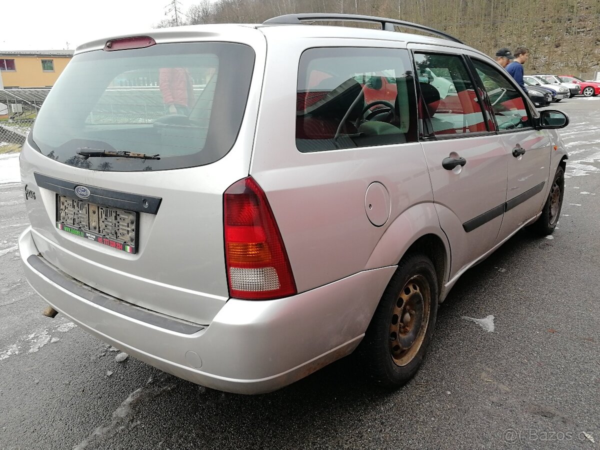 Ford Focus 1.8TD náhradní díly - 4