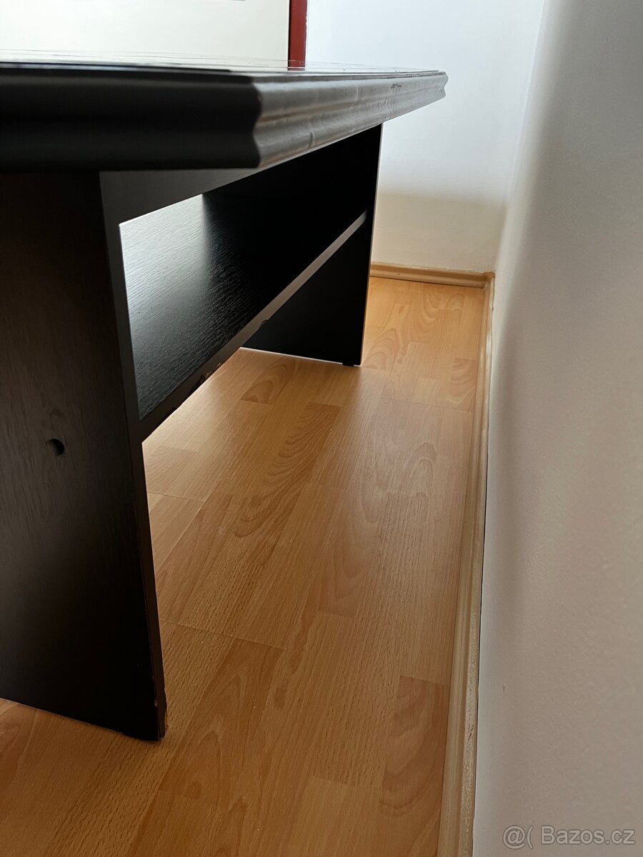 Konferenční stůl - 4