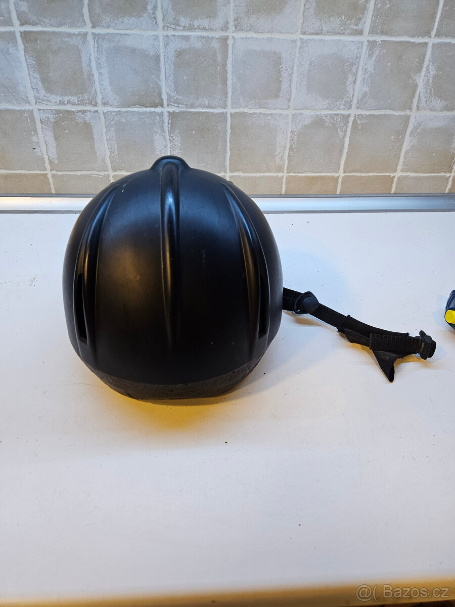 prodám levně přilbu - 4