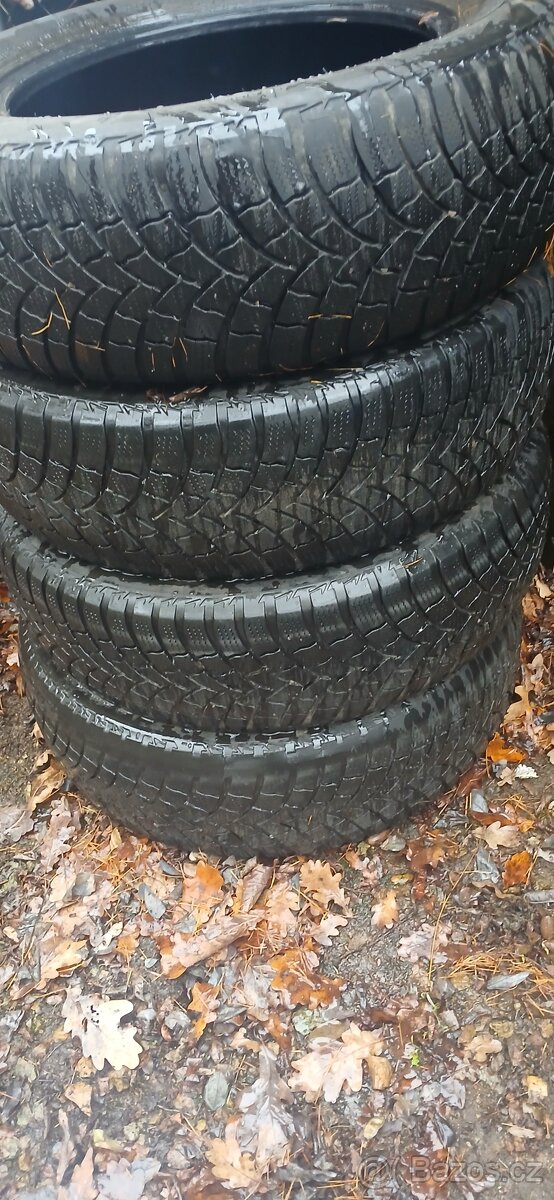 Prodam sadu pneu 195/65 R15 - 4