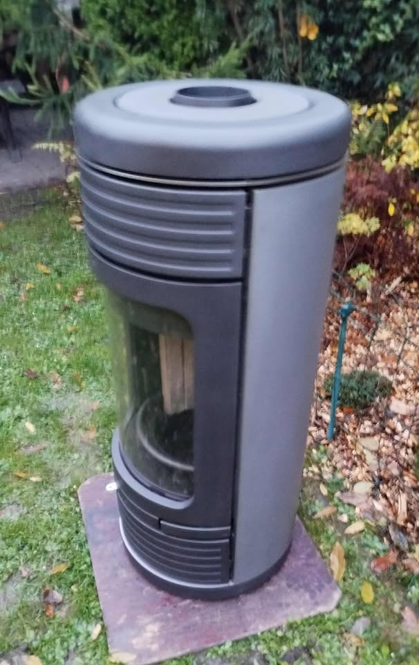 Prodám litinová kamna LEDA NOVIA C - 4