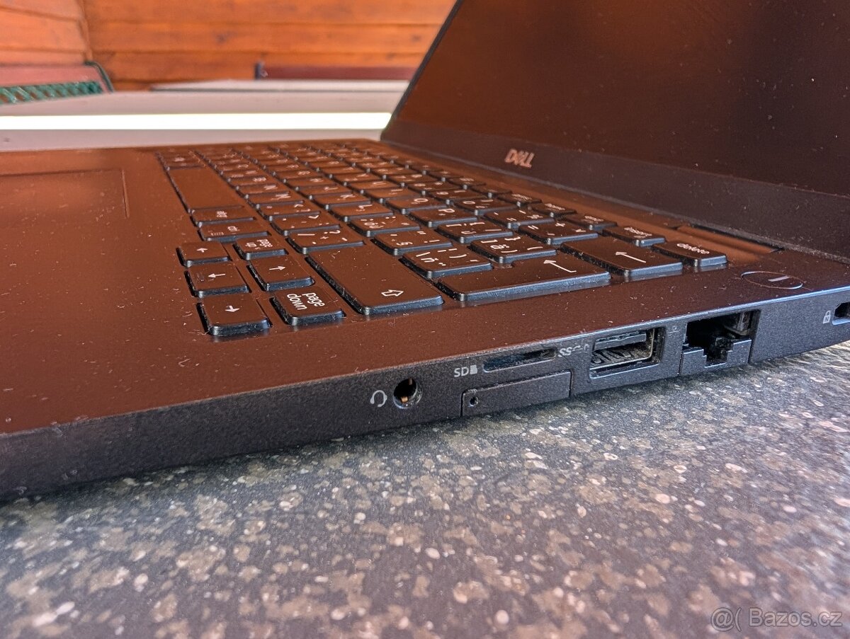 Dell Latitude 5300 16/256 - 4