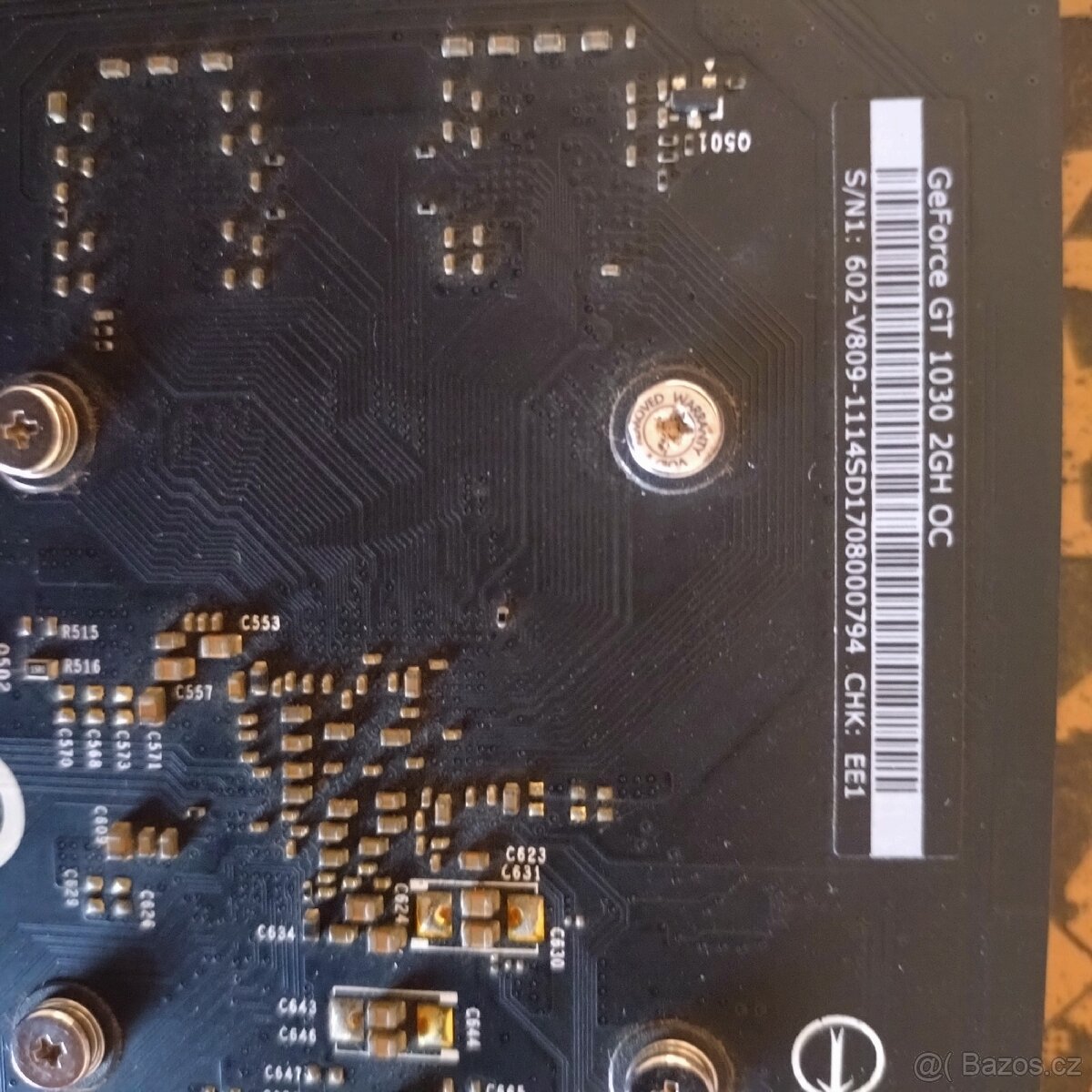 Pasivní GPU; GT1030, GT710 + Quadro K4200 - 4