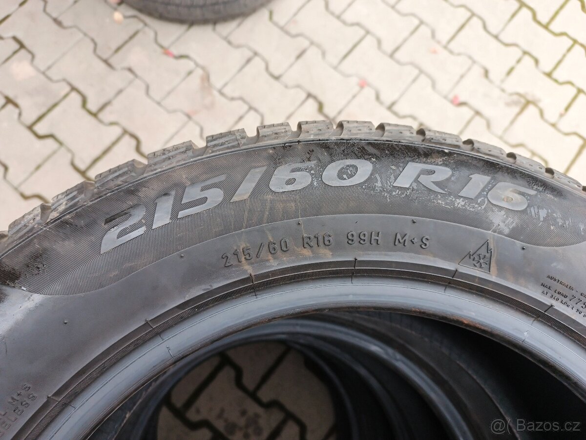 Pirelli 215/60 R16 - 4