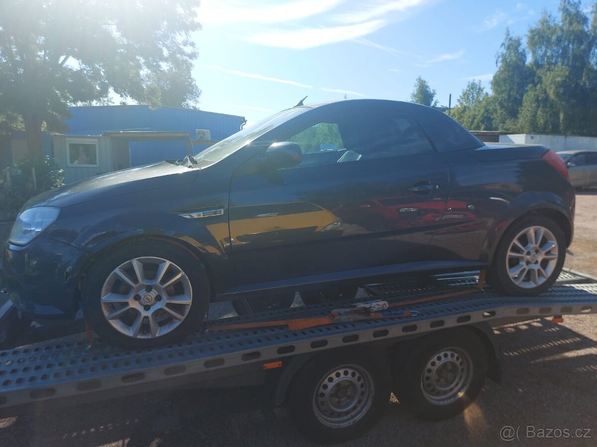 OPEL TIGRA CABRIO 1.4 , 66kW 2008 156.000km - 4