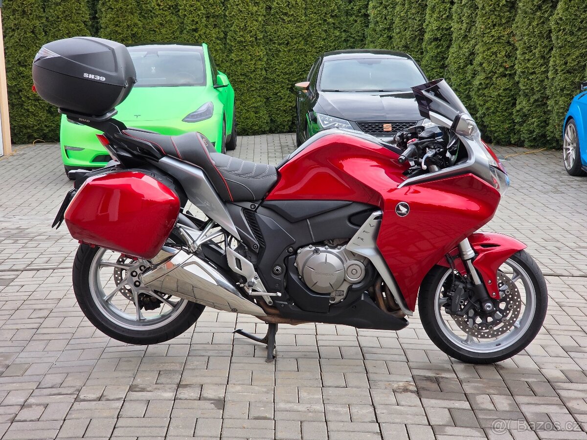 Honda VFR 1200F, 3x kufr - 4
