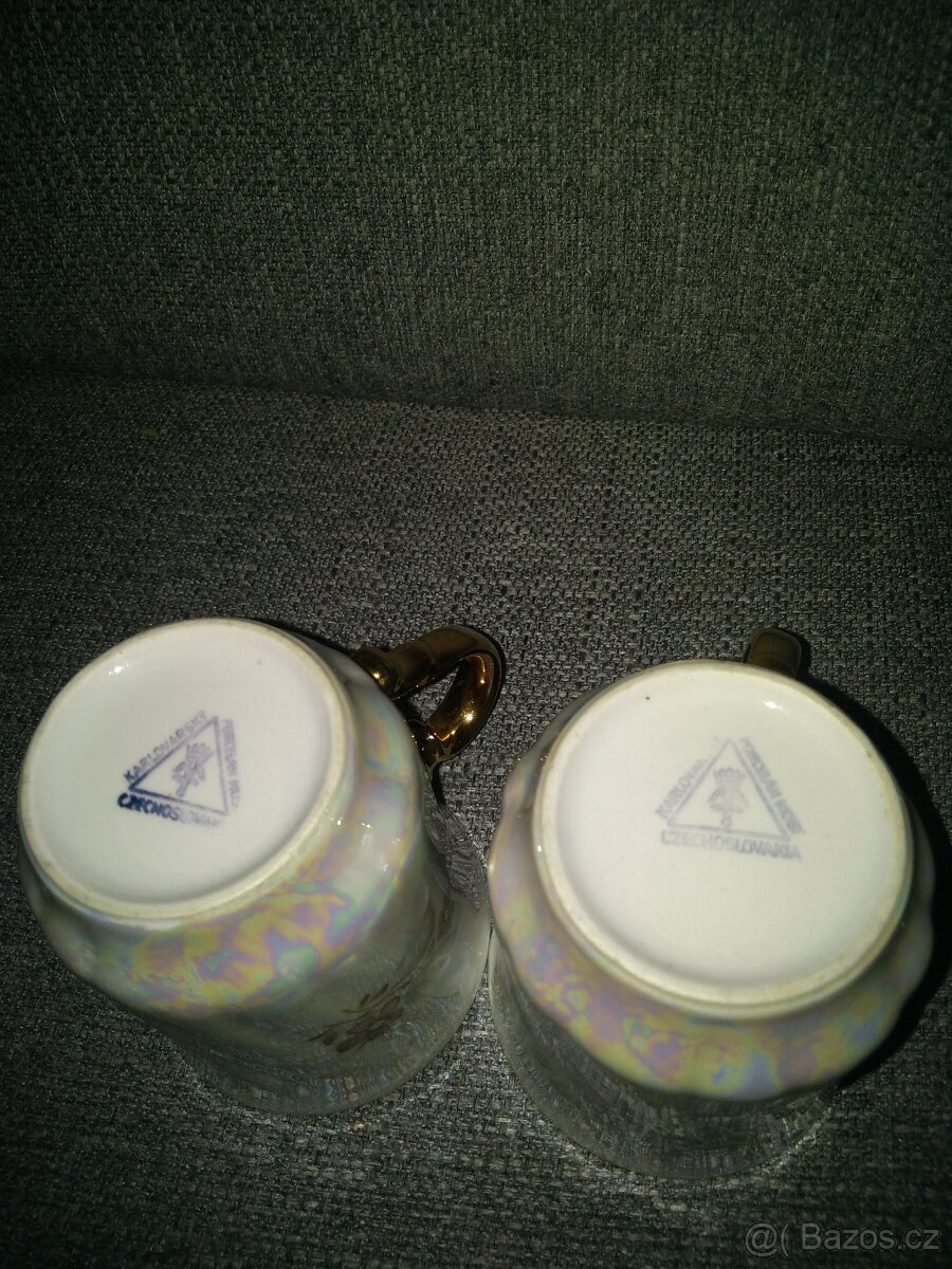 Retro porcelánové hrnky s poklickou značené - 4