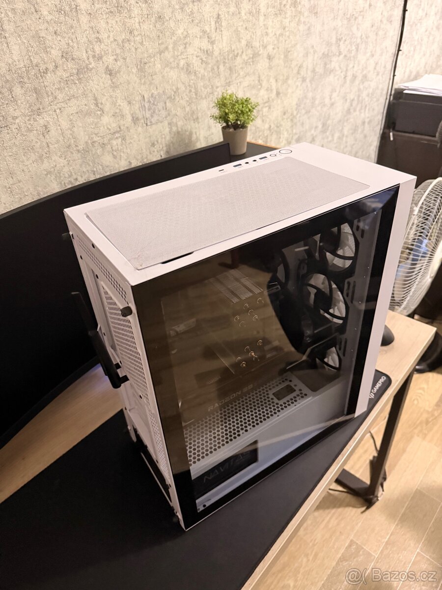 EXTRÉMNÍ HERNÍ PC RX 6900 XT, R5 5600, 64 GB RAM - 4