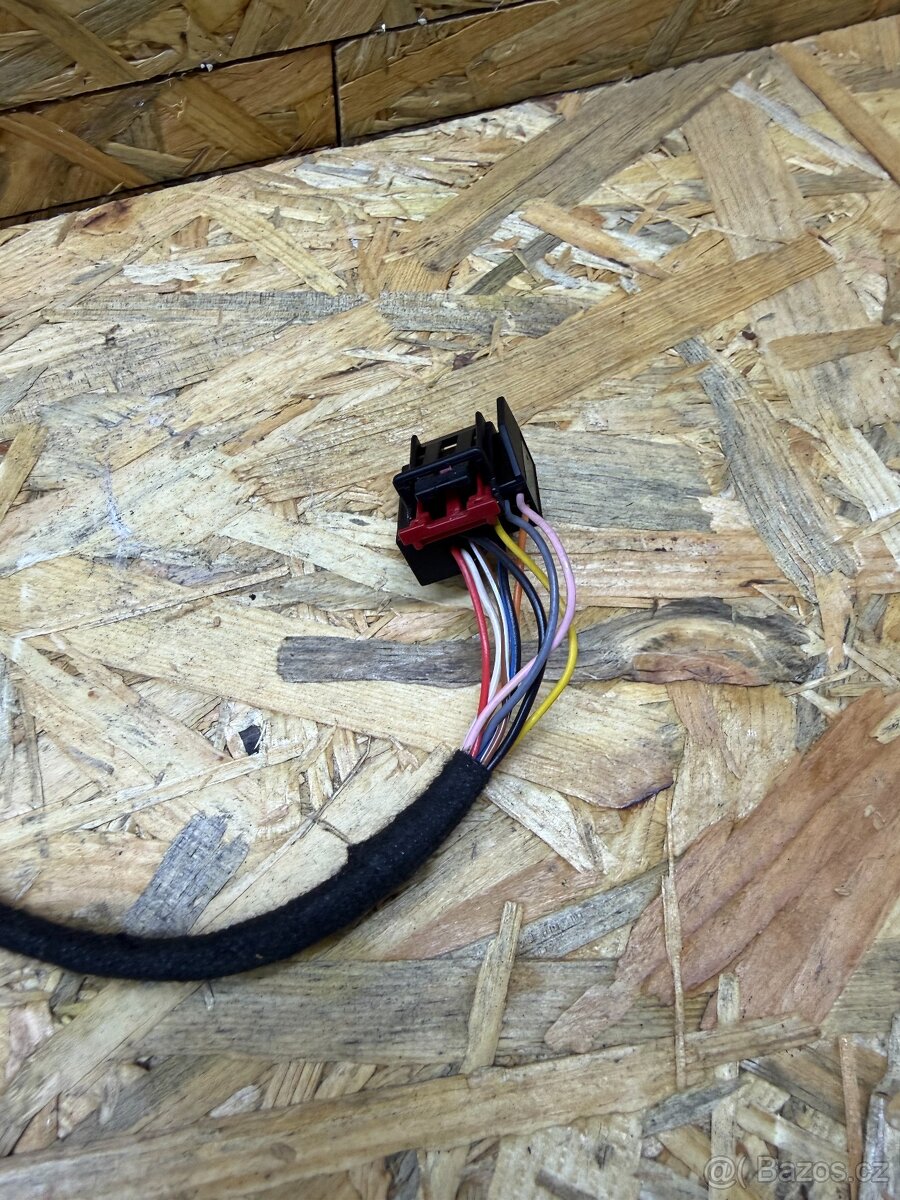 Prave zrcatko Skoda Octavia 3 FACELIFT 2017-2020 - 4