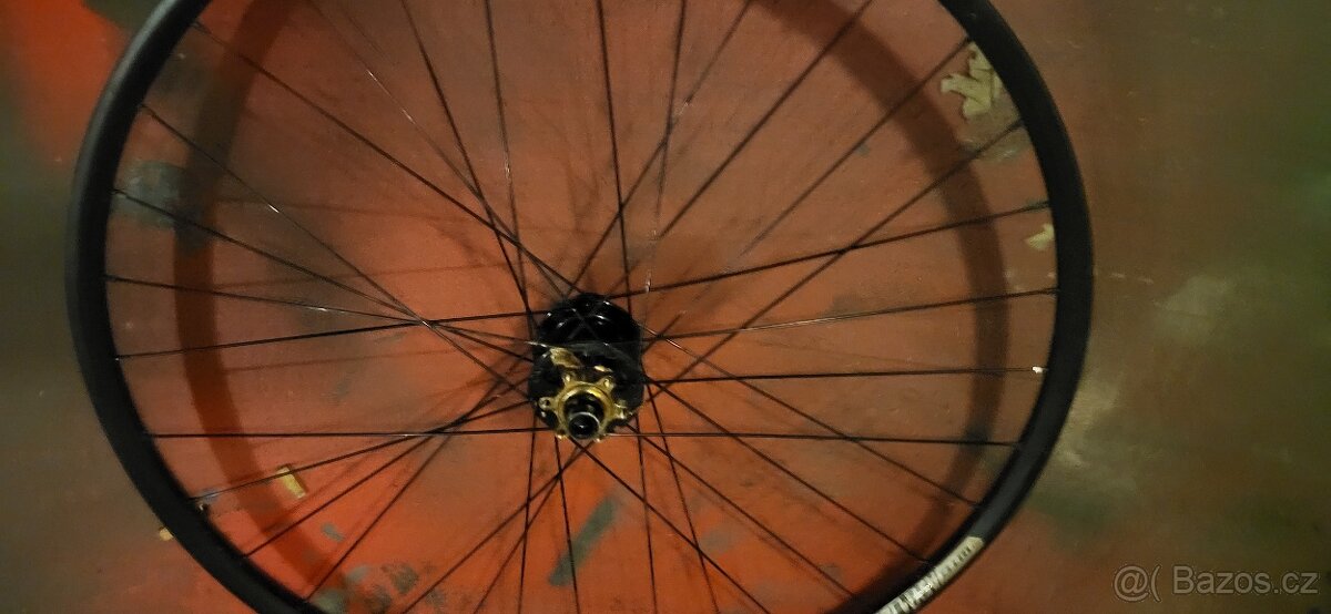 Přední a zadní kolo 27.5 na disc mtb - 4