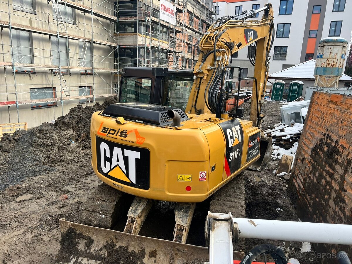 Pásový bagr Caterpillar 311F - 4