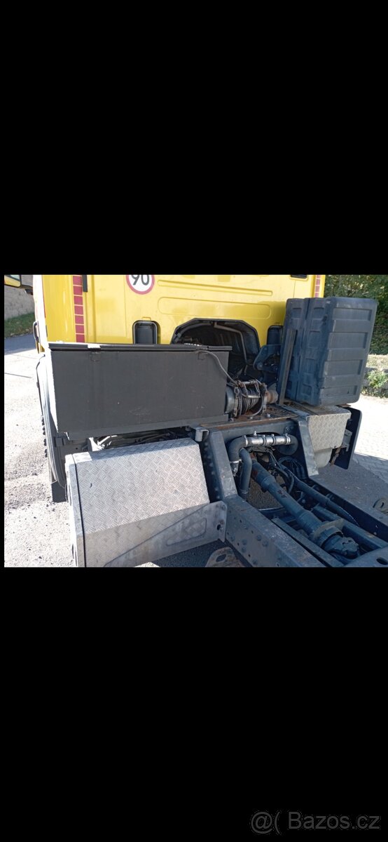 Scania odtahovka LKW
