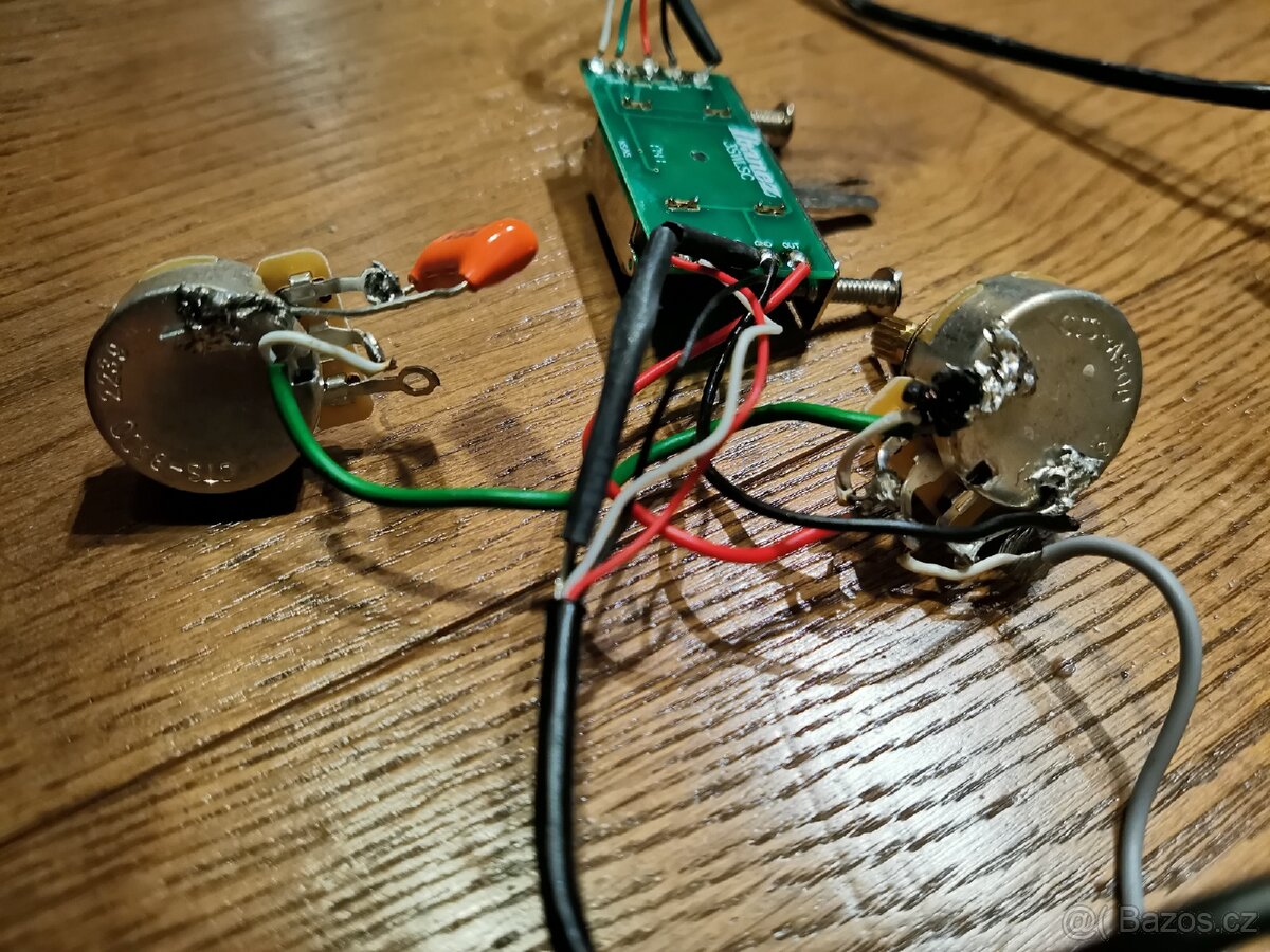 PRODÁM
Kompletní elektronika z Ibanez RGRT621
- 4