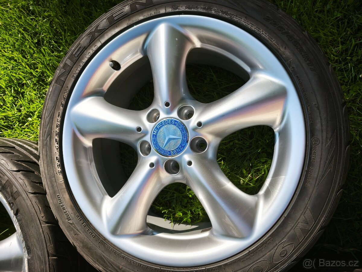 Dvourozměrná sada Mercedes w209 r17 5x112 - 4