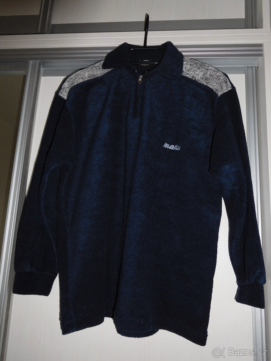 Chlapecké mikiny + 2x svetr - 4