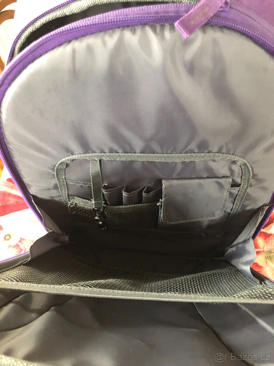 Dívčí školní aktovka - 4