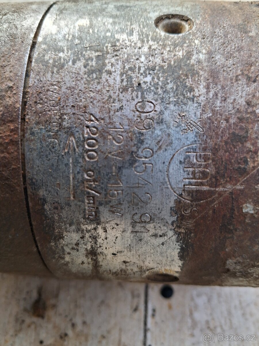 Palivové čerpadlo Praga V3S - 4