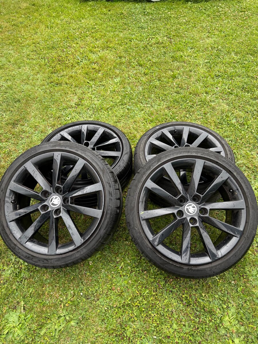 Alu kola octavia 3 - 4