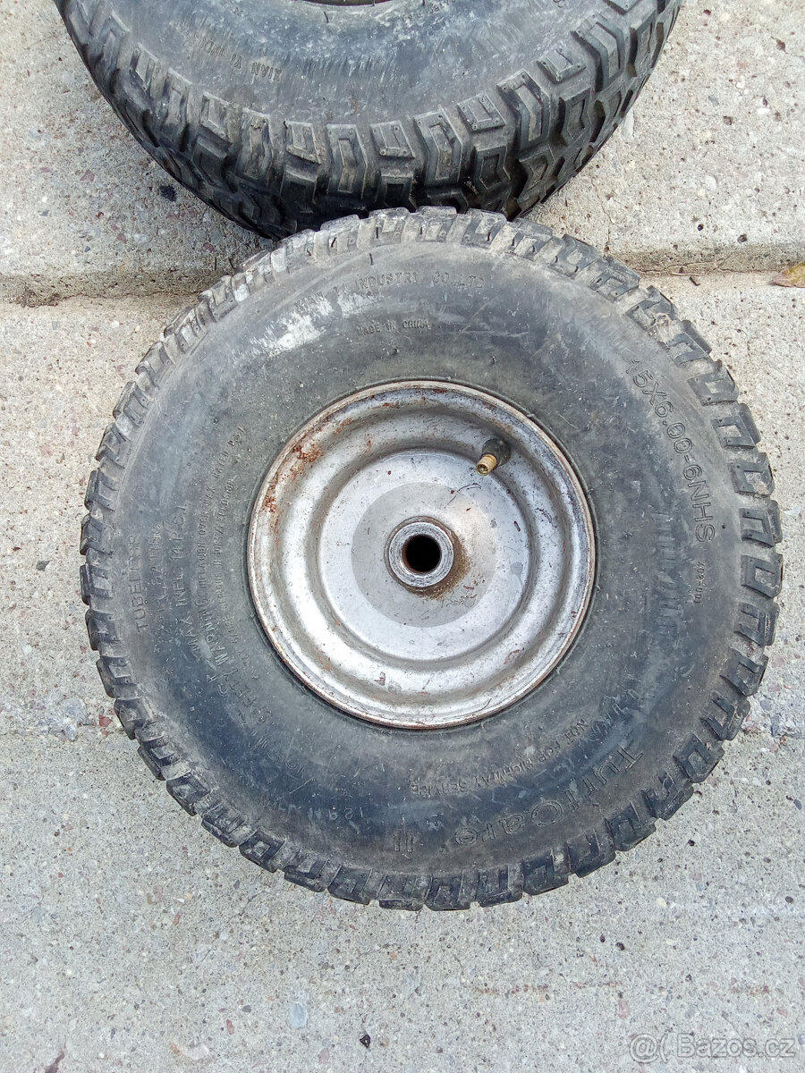 Kolo zahradní traktor - 4