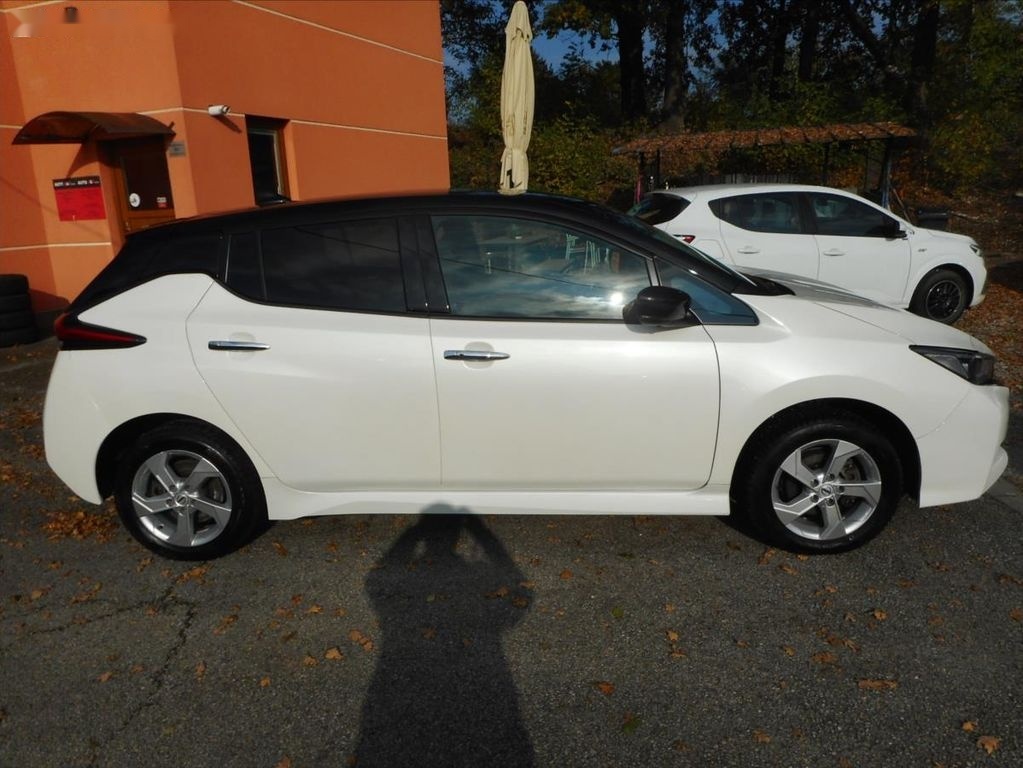 Nissan LEAF,N-Connecta 62KWh - 4