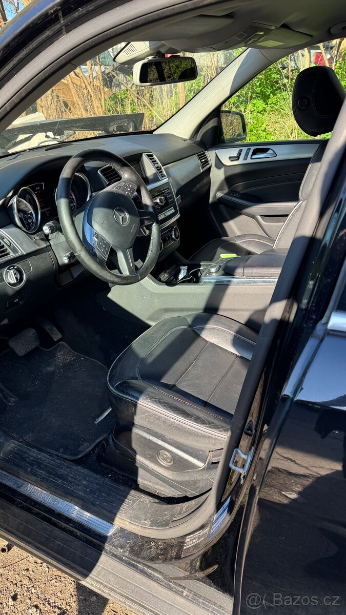 Mercedes ML 350d - 4