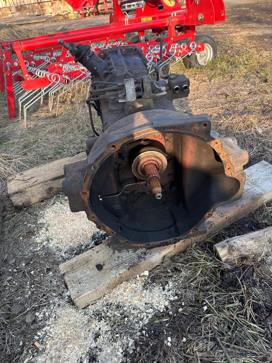 Díly Zetor 10540 a Forterra - 4