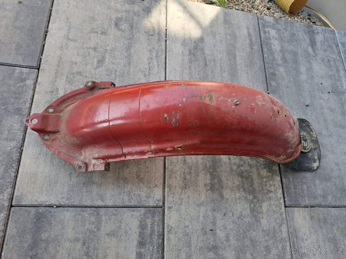 CZ 125 473 175 470 250 475 Sport - Zadní blatník 19 palců - 4