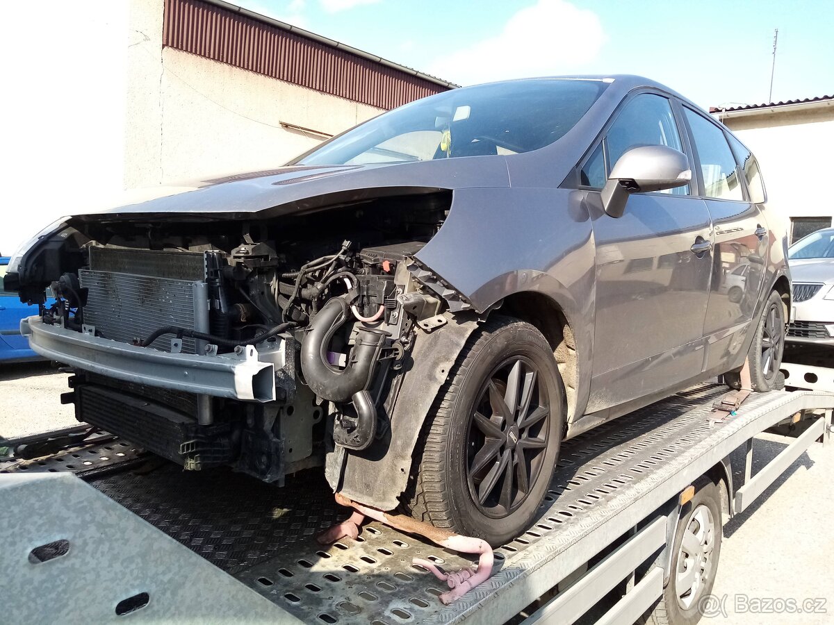 Renault Scenic III, 3 1.6 96kW r.v.2014 - 4