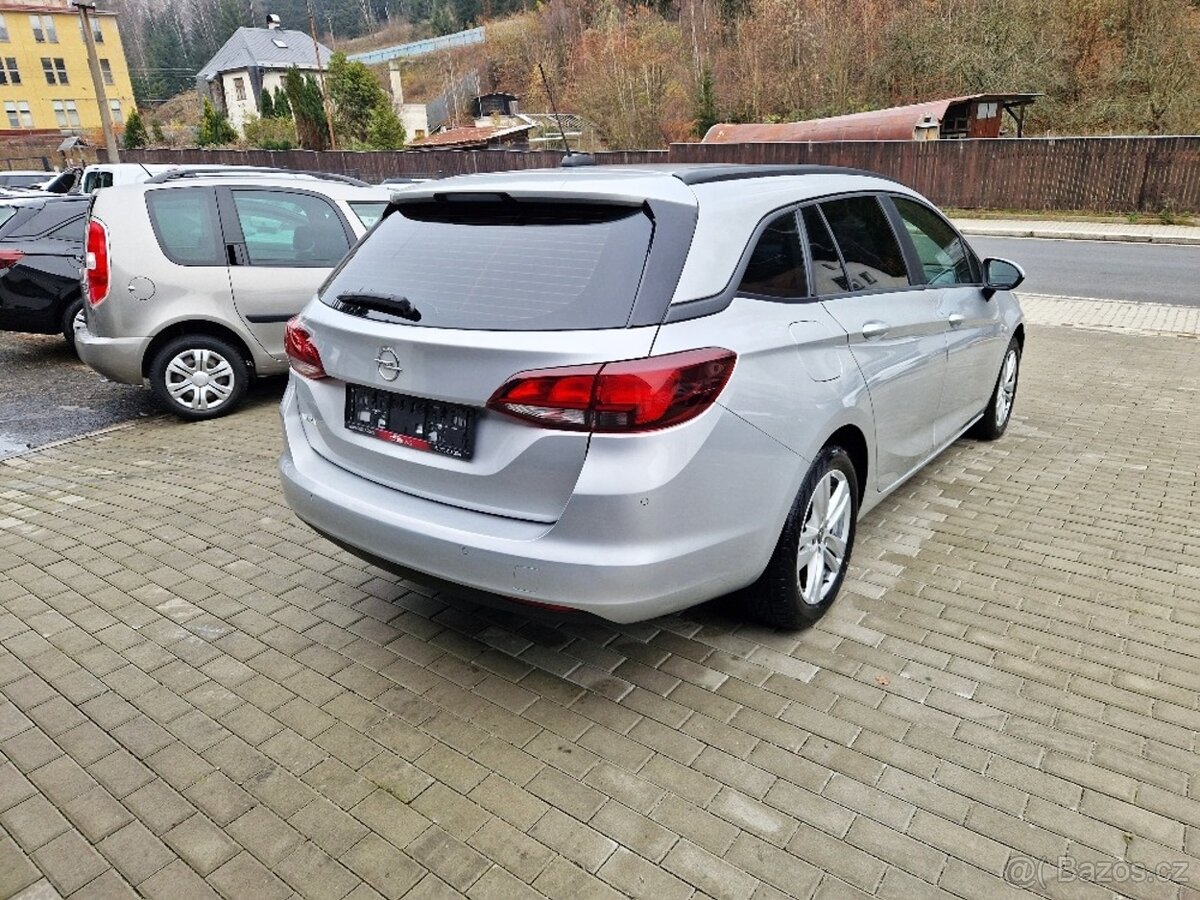 OPEL Astra Sports, 1.6 CDTi, r..v. 2021, automat, 119 tis.km - 4
