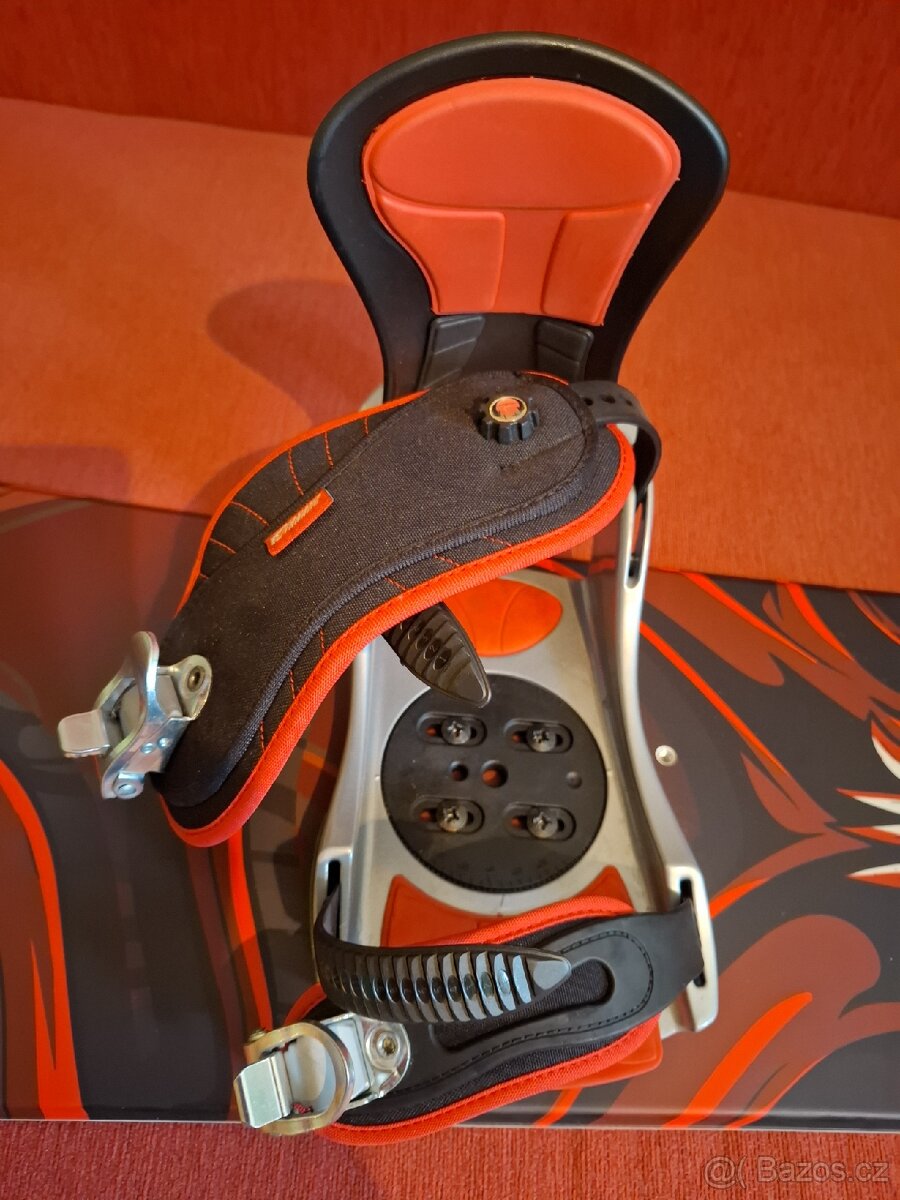Prodám snowboard Lamar 160 cm + vázání + boty - 4