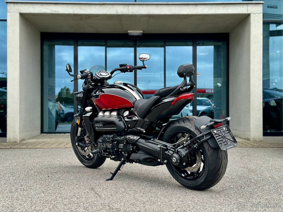 Nový Triumph Rocket 3 GT STORM Akce sleva 60000 - 4