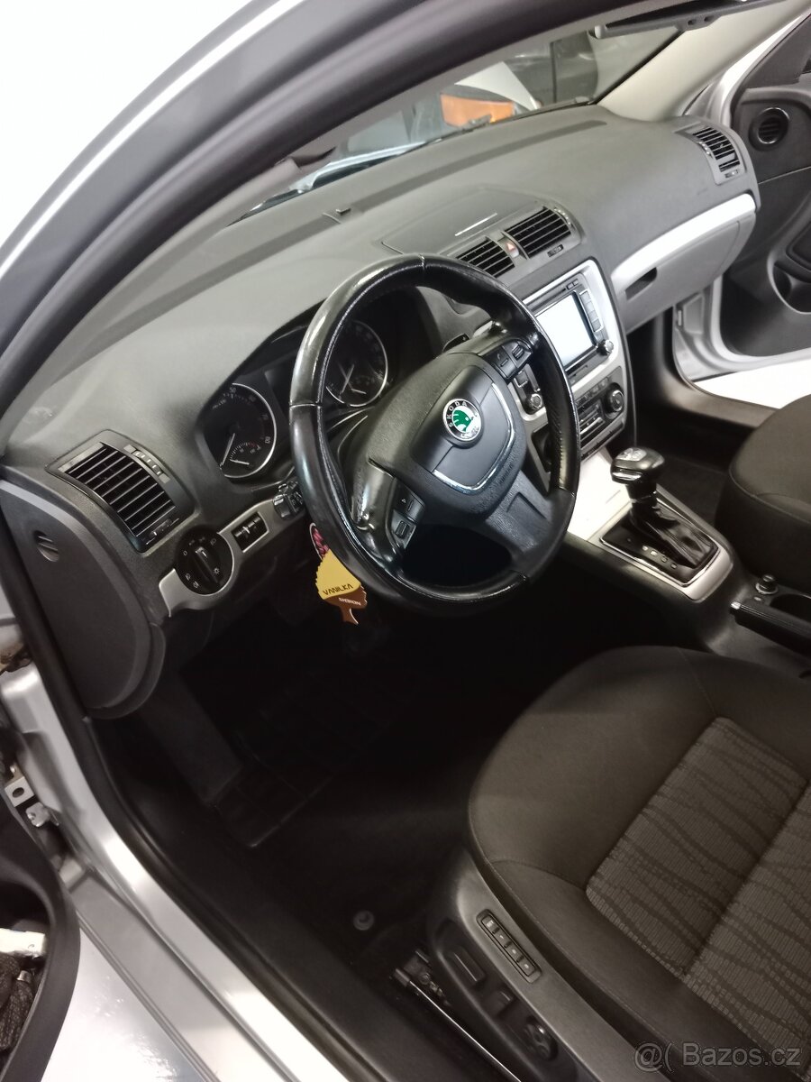 Škoda Octavia - 4